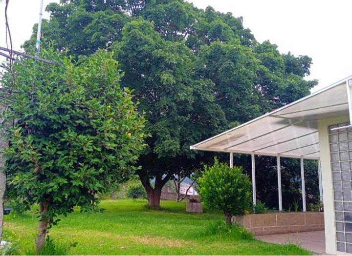 A Casa De Abelleira Ponteareas Bed & Breakfast Exterior photo