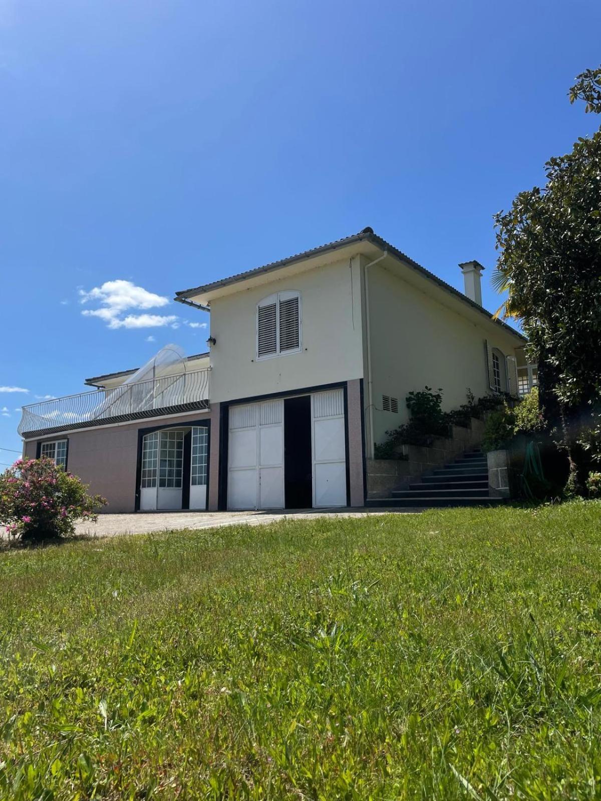 A Casa De Abelleira Ponteareas Bed & Breakfast Exterior photo